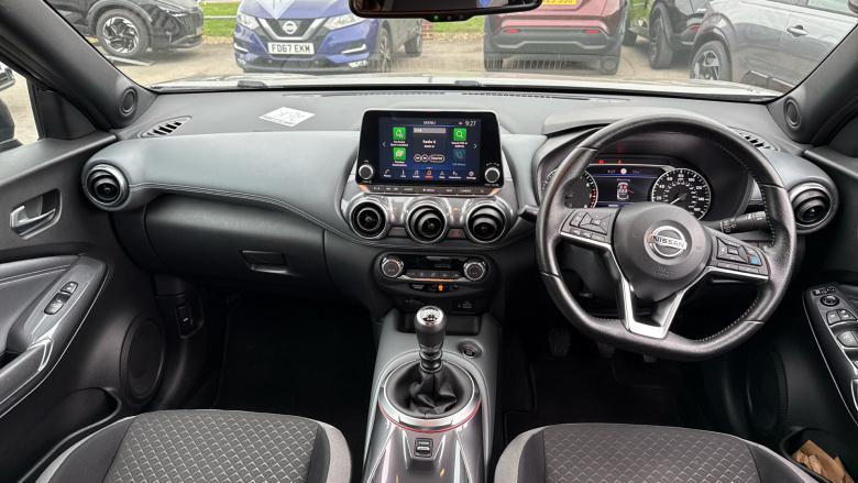 Nissan Juke 1.0 DiG-T N-Connecta 5dr Petrol Hatchback